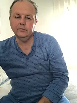 Snapshot of YachtCaptain10 chatting on 02-02-26, 10:36 YachtCaptain10 online show from 02-02-26, 10:36