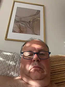 YachtCaptain10 online show from 06-12-26, 06:44