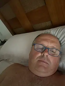 YachtCaptain10 online show from 07-02-26, 06:36