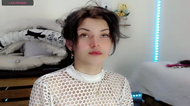 NathalialLooes online show from 04-14-26, 05:34