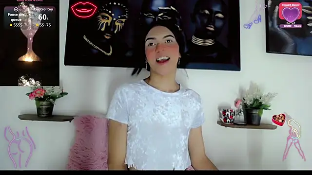 Snapshot of NathalialLooes chatting on 02-27-26, 09:58 NathalialLooes online show from 02-27-26, 09:58