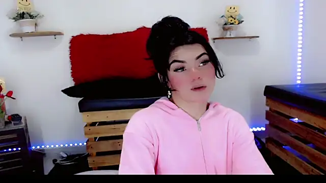 NathalialLooes online show from 03-16-26, 04:20