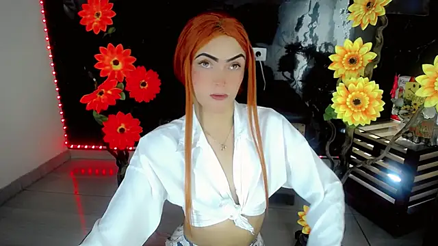 Snapshot of NathalialLooes chatting on 06-06-26, 09:31 NathalialLooes online show from 06-06-26, 09:31