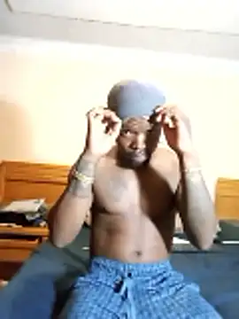 Snapshot of -HIIM- chatting on 02-16-26, 11:24 -HIIM- online show from 02-16-26, 11:24