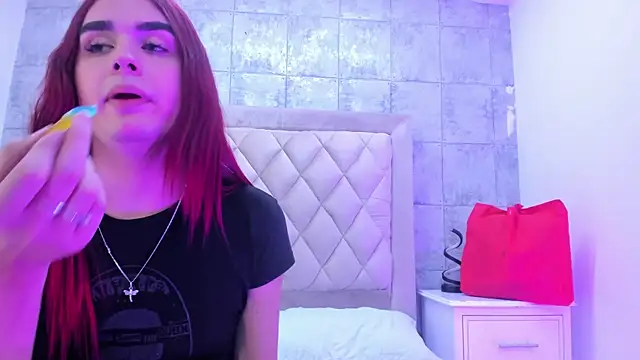 Snapshot of CleoFoxx_ chatting on 02-23-26, 01:55 CleoFoxx online show from 02-23-26, 01:55