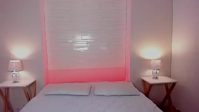 GabbyOwenn online show from 03-26-26, 04:11