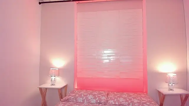 GabbyOwenn online show from 04-11-26, 04:20