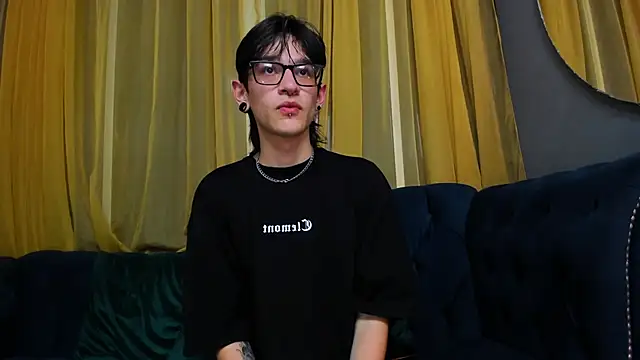 Snapshot of Jax_valentine chatting on 02-02-26, 10:53 Jax valentine online show from 02-02-26, 10:53