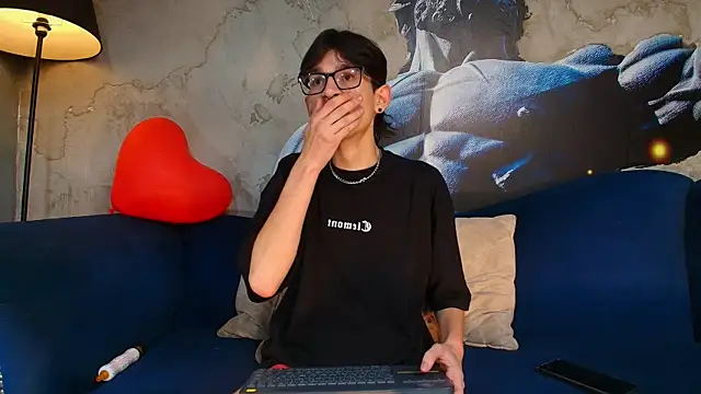 Snapshot of Jax_valentine chatting on 02-20-26, 10:55 Jax valentine online show from 02-20-26, 10:55