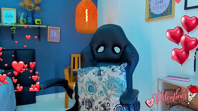 eliza pink24 online show from 02-13-26, 09:37