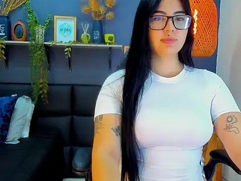 eliza pink24 online show from 02-02-26, 09:25