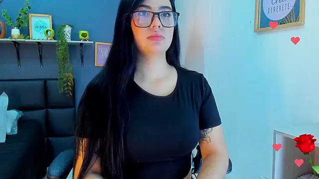 eliza pink24 online show from 02-19-26, 09:45