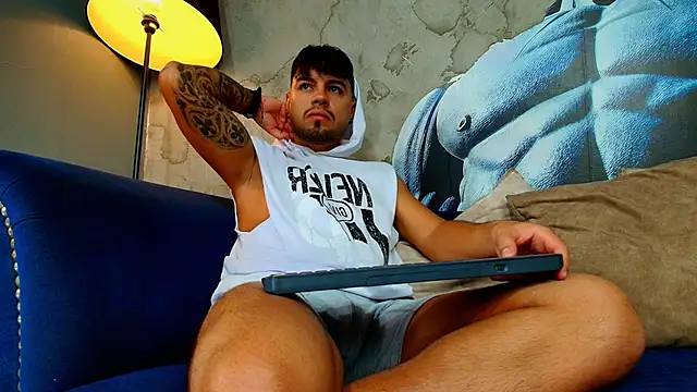 Snapshot of DaveParker_ chatting on 02-04-26, 12:55 DaveParker online show from 02-04-26, 12:55