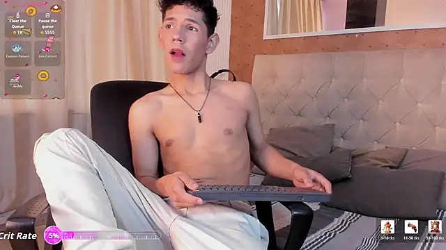 Snapshot of arlequiin_ chatting on 02-17-26, 07:33 arlequiin online show from 02-17-26, 07:33