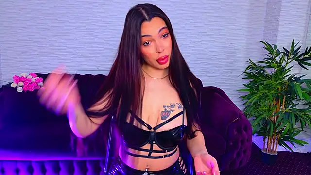 MollyDolley online show from 02-19-26, 08:17