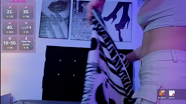 Zoe-yanin online show from 02-23-26, 06:52