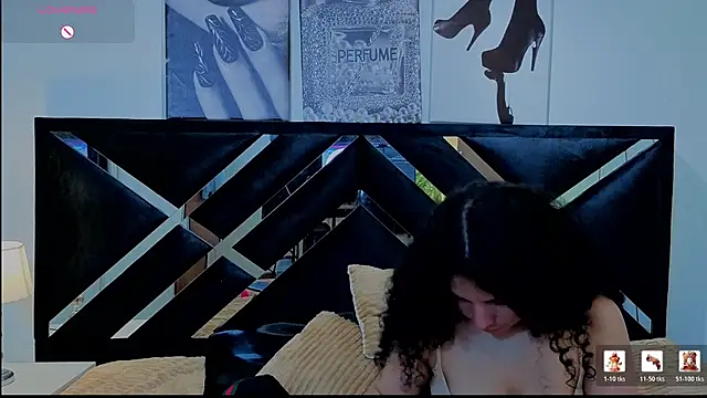 Zoe-yanin online show from 04-04-26, 06:47