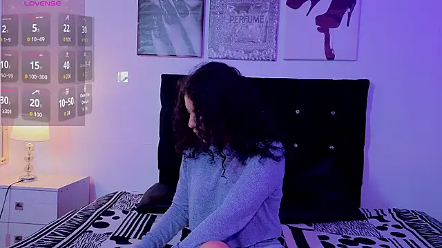 Zoe-yanin online show from 02-24-26, 06:53