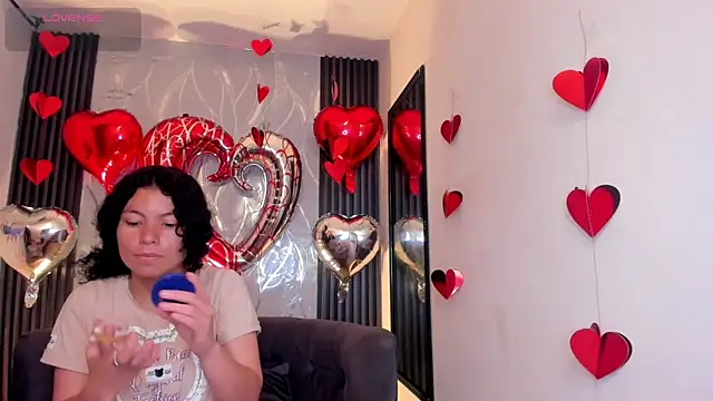 Zoe-yanin online show from 02-14-26, 06:52