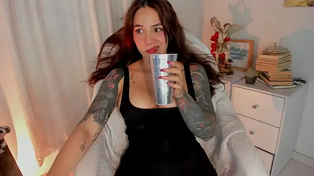 Victoria-swan online show from 02-09-26, 09:35