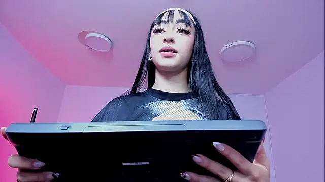 Snapshot of Maddie_Rosee chatting on 02-24-26, 02:23 Maddie Rosee online show from 02-24-26, 02:23