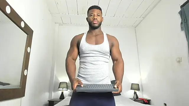 James McBoy online show from 07-25-26, 11:11
