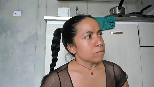 Snapshot of chiarafustox chatting on 03-28-26, 06:09 chiarafustox online show from 03-28-26, 06:09