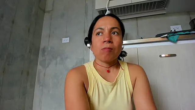 Snapshot of chiarafustox chatting on 03-24-26, 09:37 chiarafustox online show from 03-24-26, 09:37