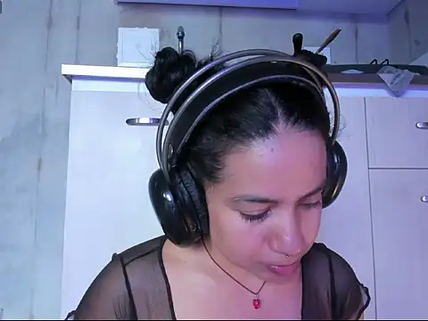 Snapshot of chiarafustox chatting on 07-16-26, 09:45 chiarafustox online show from 07-16-26, 09:45