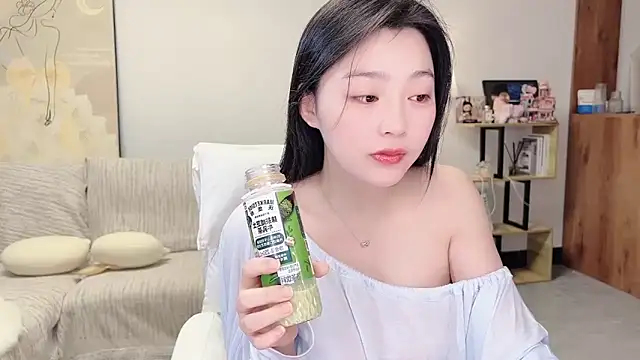 Snapshot of TaixiDiary chatting on 04-30-26, 02:18 TaixiDiary online show from 04-30-26, 02:18
