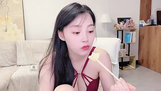 Snapshot of TaixiDiary chatting on 06-18-26, 05:28 TaixiDiary online show from 06-18-26, 05:28