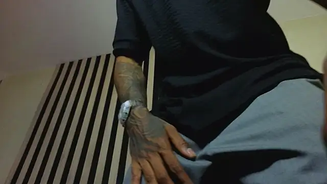 Snapshot of big_dante77 chatting on 03-25-26, 08:30 big dante77 online show from 03-25-26, 08:30