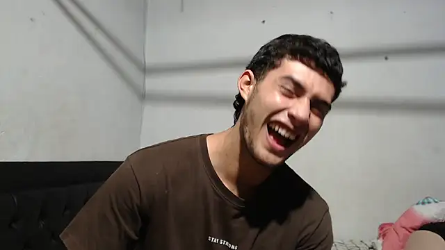 Snapshot of jhayko22 chatting on 02-12-26, 08:47 jhayko22 online show from 02-12-26, 08:47