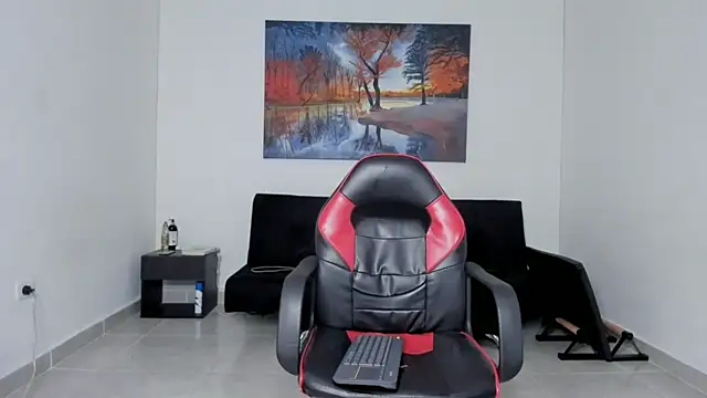 Snapshot of ryanwhite3 chatting on 02-12-26, 01:16 ryanwhite3 online show from 02-12-26, 01:16