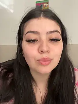 Snapshot of lolaaculaa chatting on 05-02-26, 03:28 lolaaculaa online show from 05-02-26, 03:28