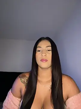 Snapshot of mari_pauli_xx chatting on 02-13-26, 12:21 mari pauli xx online show from 02-13-26, 12:21