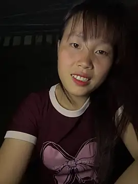Snapshot of kekely chatting on 06-10-26, 02:51 kekely online show from 06-10-26, 02:51