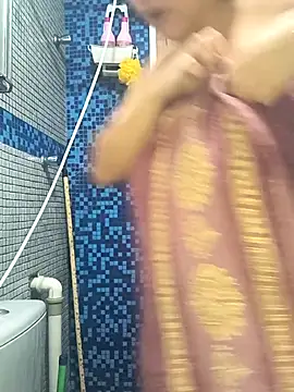 Snapshot of Dree4i20 chatting on 02-18-26, 12:56 Dree4i20 online show from 02-18-26, 12:56