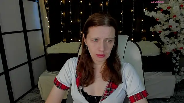 Kathrine Meyer online show from 02-21-26, 01:51