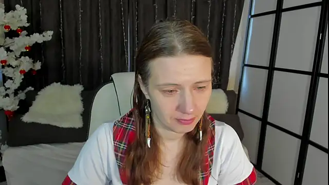 Kathrine Meyer online show from 04-15-26, 02:17