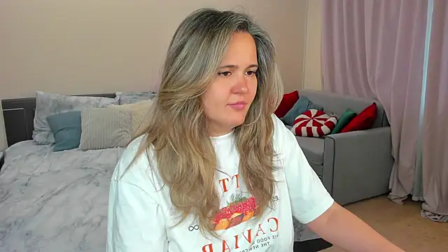 LilyBel online show from 06-02-26, 01:05