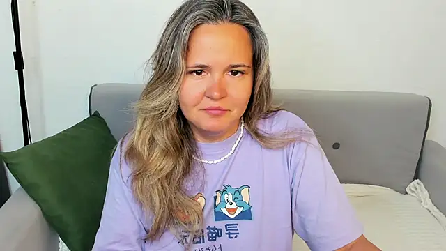 LilyBel online show from 06-09-26, 12:55