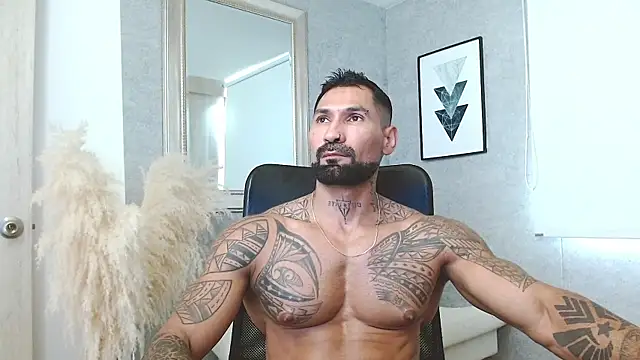 Snapshot of brooklyn- chatting on 05-19-26, 03:19 brooklyn- online show from 05-19-26, 03:19