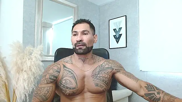 Snapshot of brooklyn- chatting on 06-04-26, 03:28 brooklyn- online show from 06-04-26, 03:28