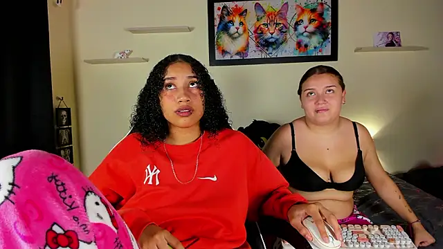 Snapshot of meredit_cris23 chatting on 02-18-26, 03:15 meredit cris23 online show from 02-18-26, 03:15