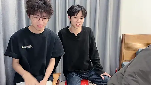 No 1MiaoMiao-Kk online show from 02-01-26, 11:08