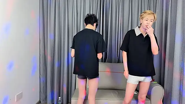 No 1MiaoMiao-Kk online show from 02-24-26, 11:11