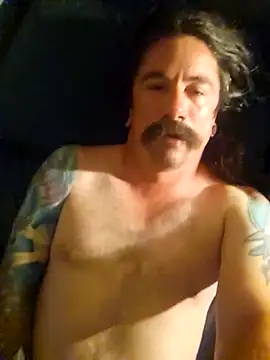 Snapshot of OpethMidnight chatting on 03-04-26, 11:18 OpethMidnight online show from 03-04-26, 11:18