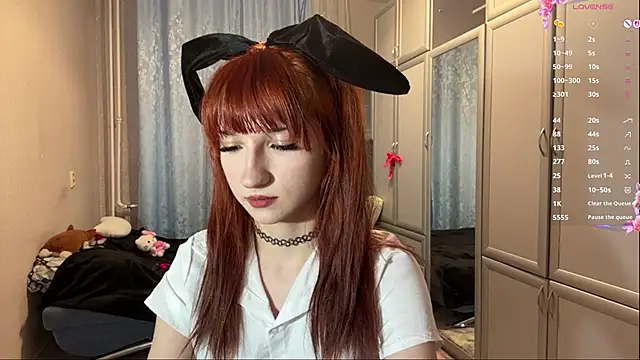 UrBabeLuna online show from 04-03-26, 04:02