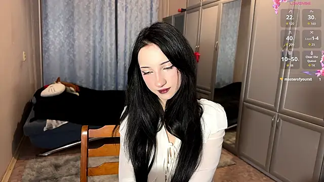 UrBabeLuna online show from 02-17-26, 04:59